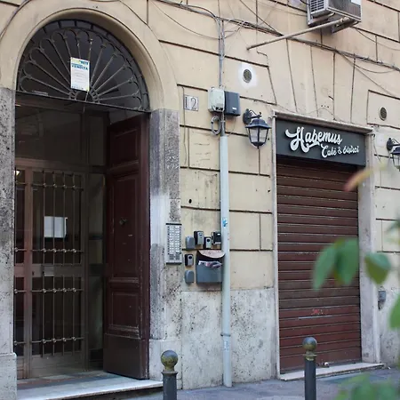 A 200metri Dal Vaticano, 2 Da Letto Appartement *